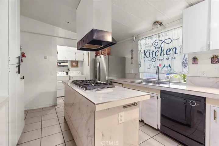 9080 Bloomfield Avenue 33, Cypress, California 90630