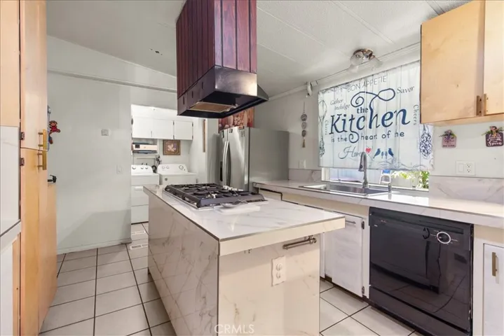 9080 Bloomfield Avenue 33, Cypress, California 90630