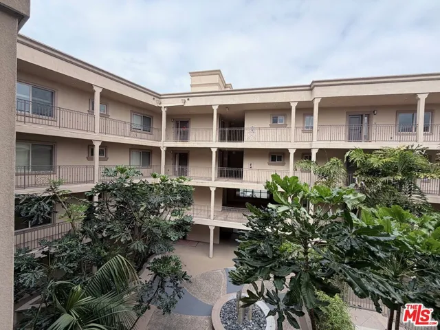 8238 W Manchester Avenue 308, Playa Del Rey, California 90293