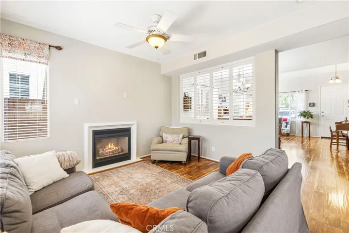 28033 Memory Lane, Valencia, California 91354