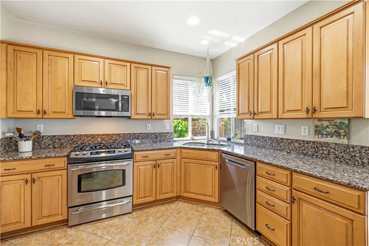 28033 Memory Lane, Valencia, California 91354