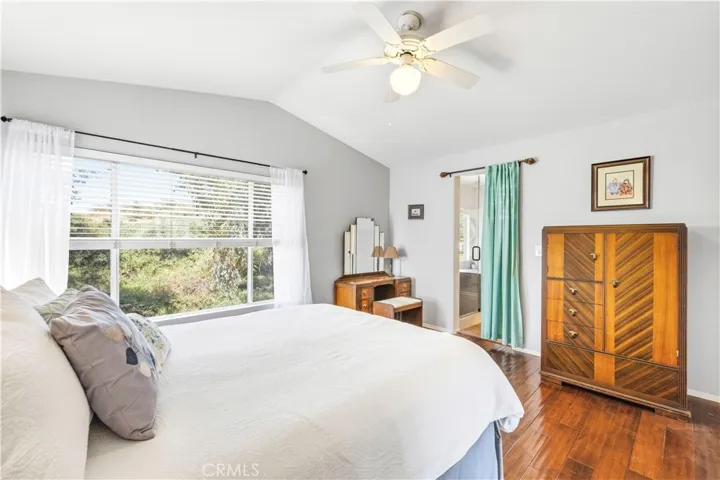 28033 Memory Lane, Valencia, California 91354