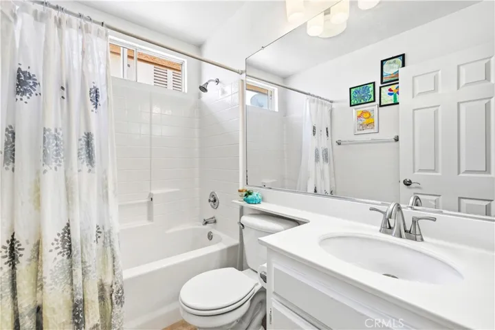 Upstairs Hall Bath