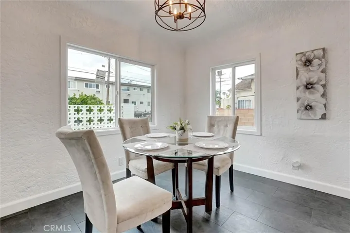 5723 Ensign, North Hollywood, California 91601
