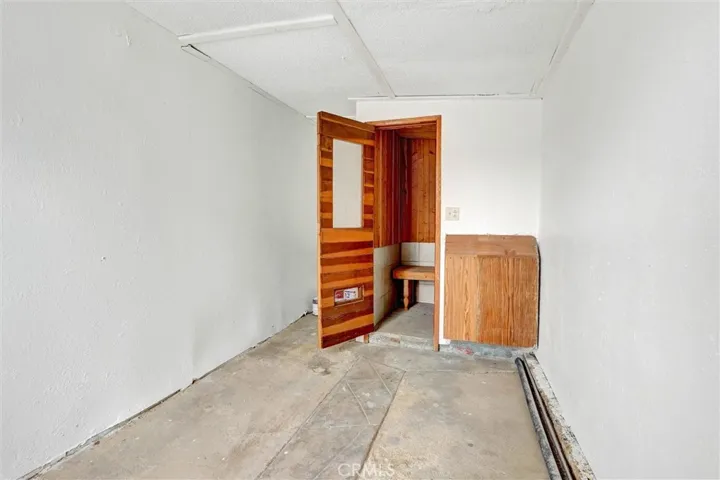 5723 Ensign, North Hollywood, California 91601