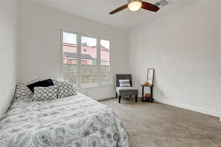 5723 Ensign, North Hollywood, California 91601