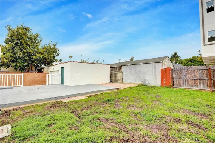 5723 Ensign, North Hollywood, California 91601