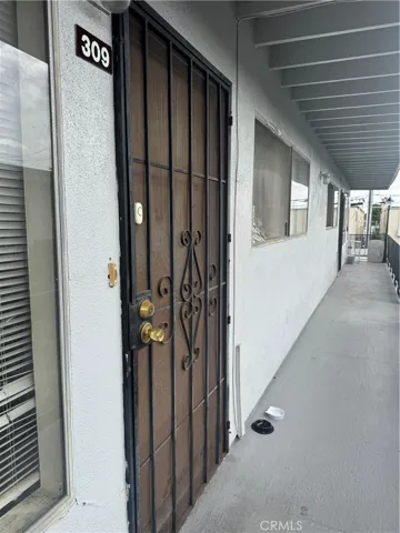 5500 Ackerfield 309, Long Beach, California 90805
