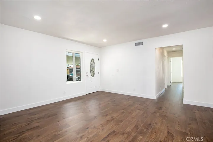 42803 Alexo, Lancaster, California 93536