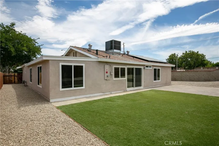 42803 Alexo, Lancaster, California 93536