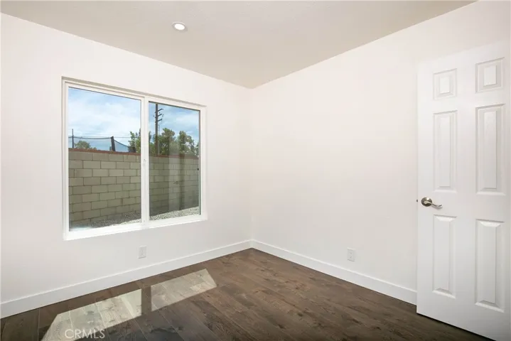 42803 Alexo, Lancaster, California 93536