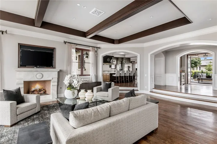 Upper Family Room