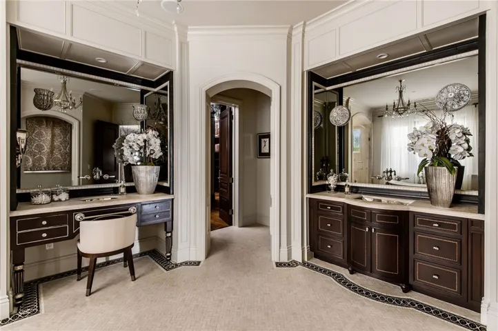 Primary Suite Bathroom