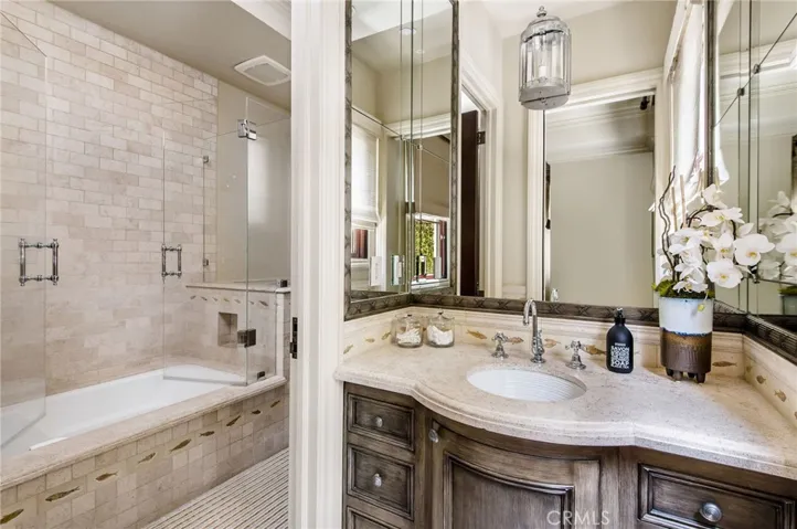 Jack & Jill Bathroom