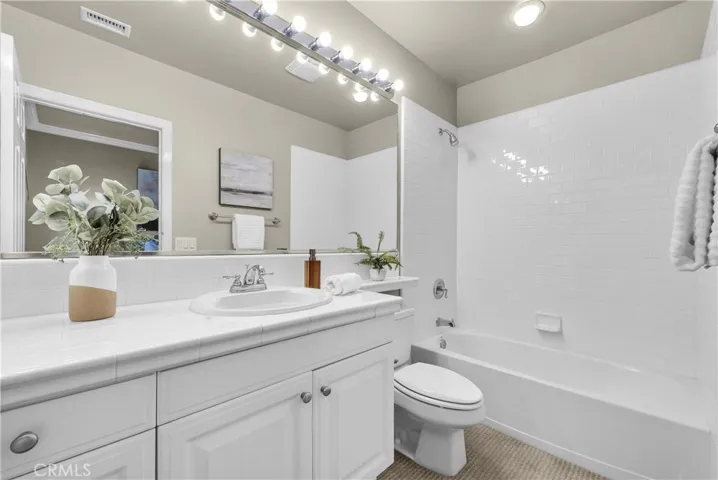 Private Bathroom for Bedroom #5