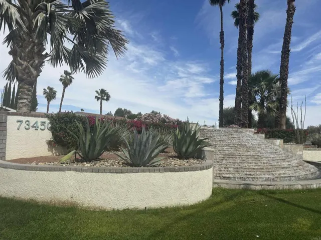 Fountain at Suncrest Entrance