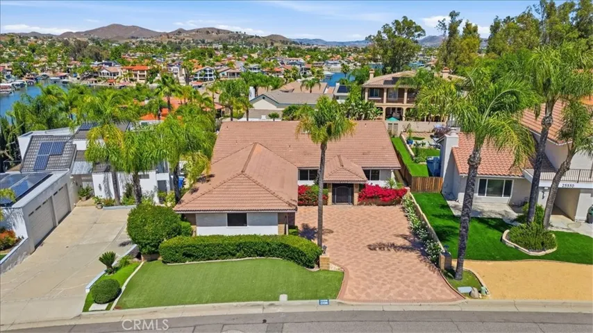 23316 Gray Fox Drive, Canyon Lake, California 92587