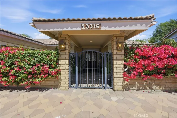 23316 Gray Fox Drive, Canyon Lake, California 92587