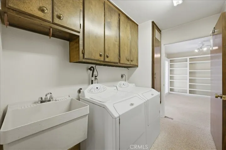 23316 Gray Fox Drive, Canyon Lake, California 92587