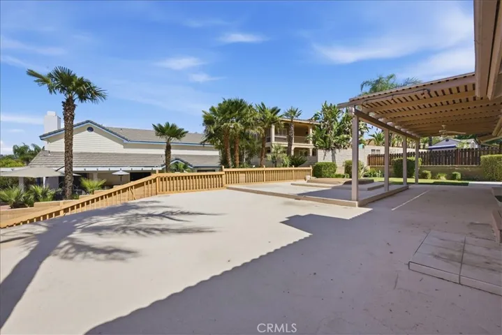 23316 Gray Fox Drive, Canyon Lake, California 92587