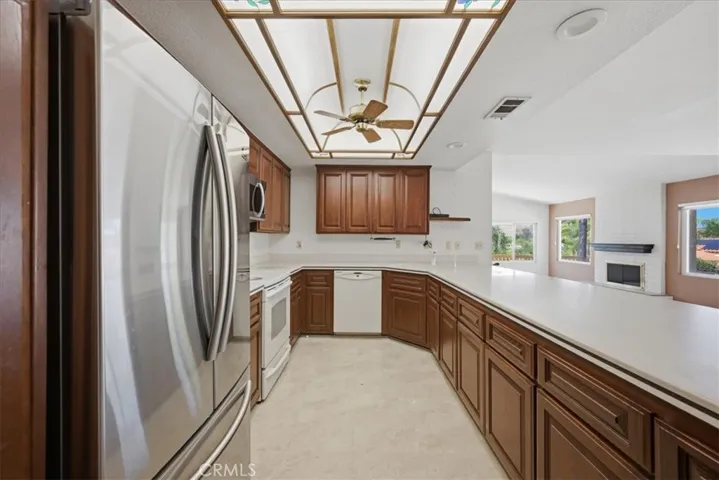 23316 Gray Fox Drive, Canyon Lake, California 92587
