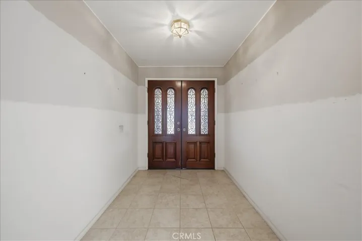 23316 Gray Fox Drive, Canyon Lake, California 92587