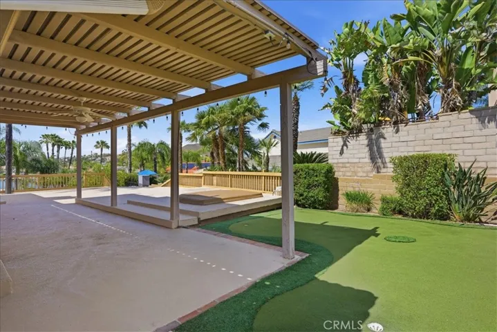 23316 Gray Fox Drive, Canyon Lake, California 92587