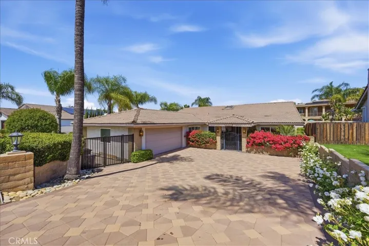 23316 Gray Fox Drive, Canyon Lake, California 92587