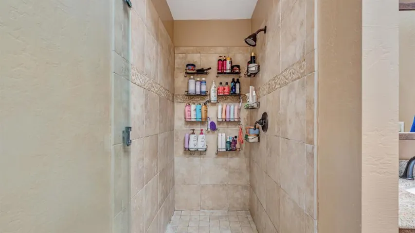 9201 Brookside Circle, Spring Valley, California 91977