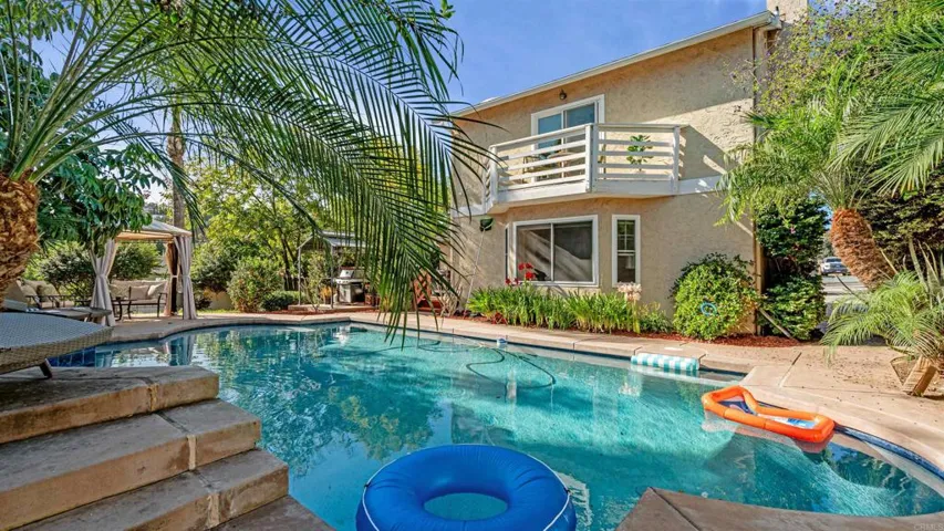 9201 Brookside Circle, Spring Valley, California 91977