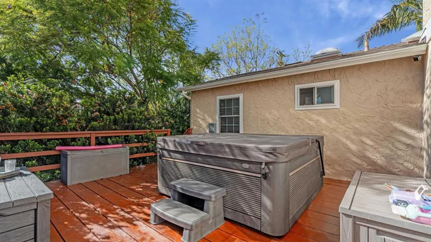 9201 Brookside Circle, Spring Valley, California 91977