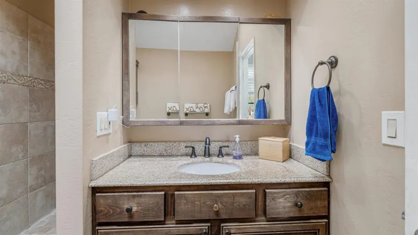 9201 Brookside Circle, Spring Valley, California 91977