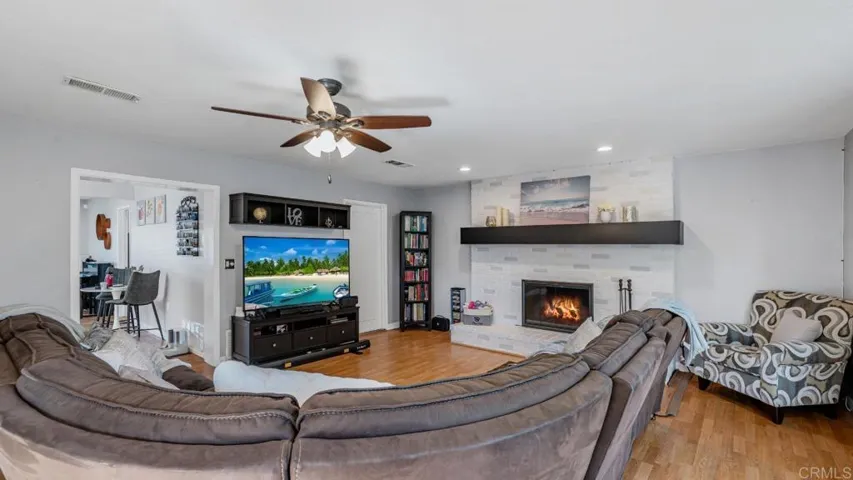 9201 Brookside Circle, Spring Valley, California 91977