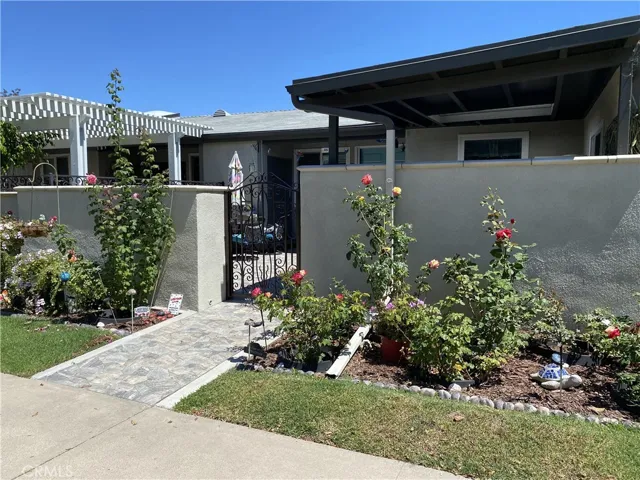 1851 Mckinney Way, Seal Beach, California 90740