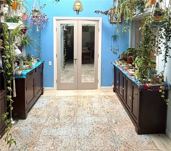 1851 Mckinney Way, Seal Beach, California 90740