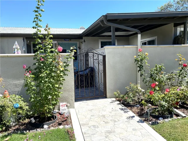 1851 Mckinney Way, Seal Beach, California 90740