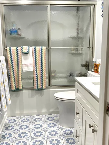 1851 Mckinney Way, Seal Beach, California 90740