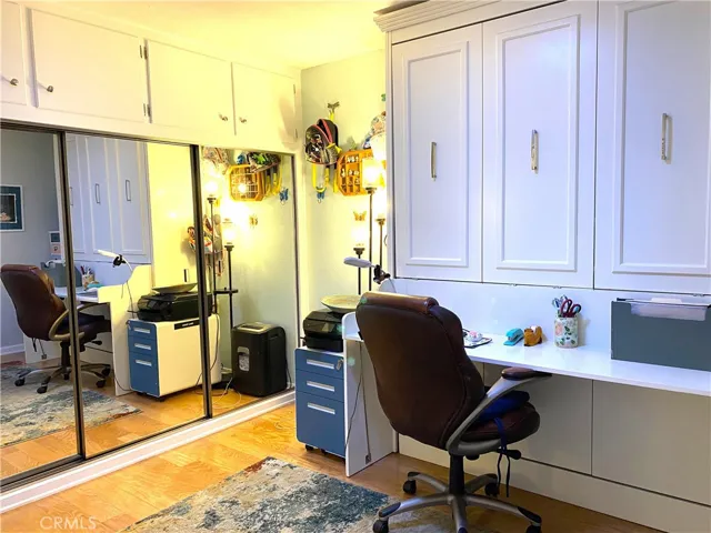 1851 Mckinney Way, Seal Beach, California 90740