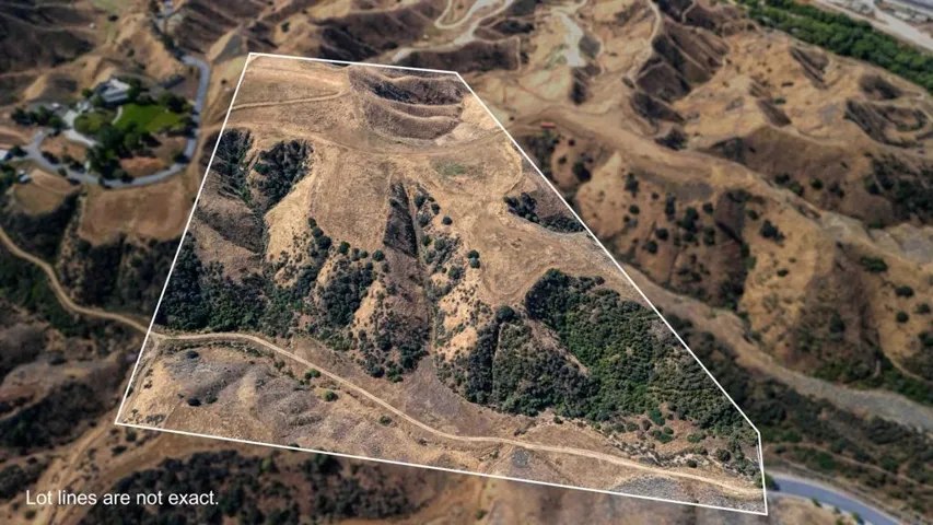 0 Creekside-15 lot lines - disclaimer