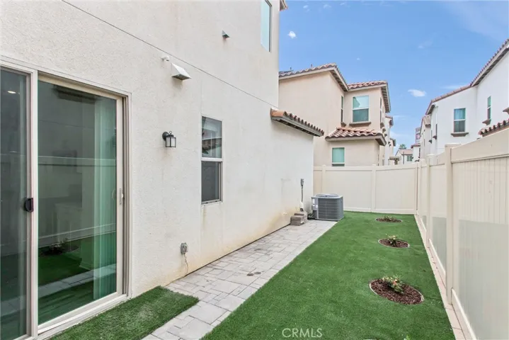 1956 S Hartford Place, San Bernardino, California 92408