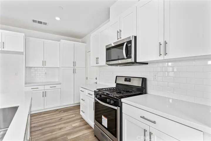 Quartz kitchen