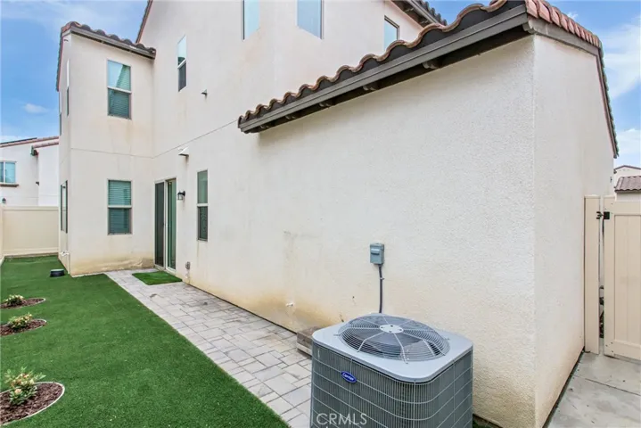 1956 S Hartford Place, San Bernardino, California 92408