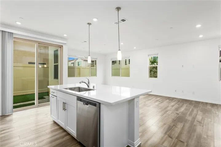 Quartz kitchen