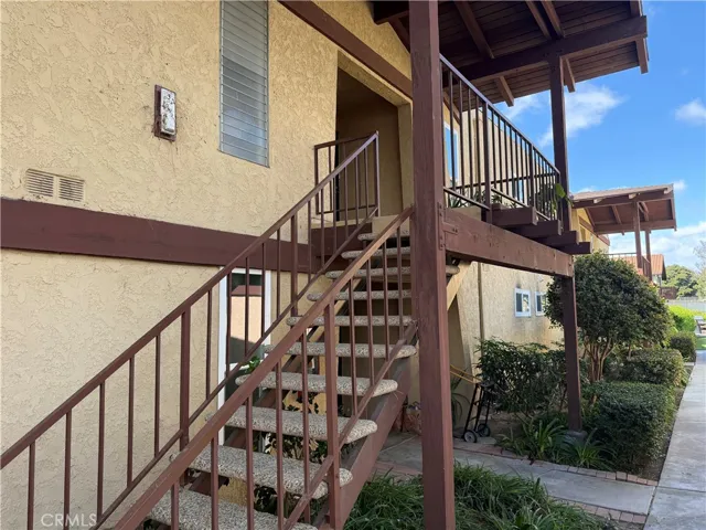 1010 W Macarthur, Santa Ana, California 92707