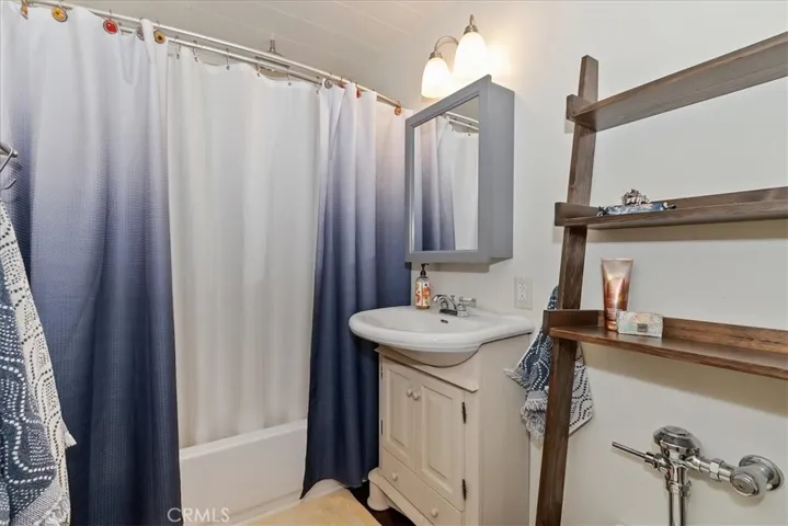2452 Spring, Running Springs, California 92382