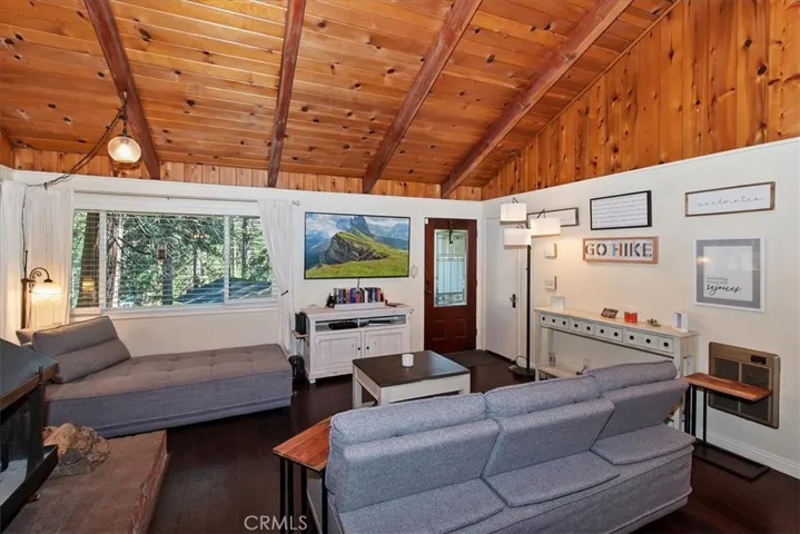 2452 Spring, Running Springs, California 92382