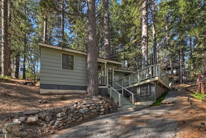 2452 Spring, Running Springs, California 92382