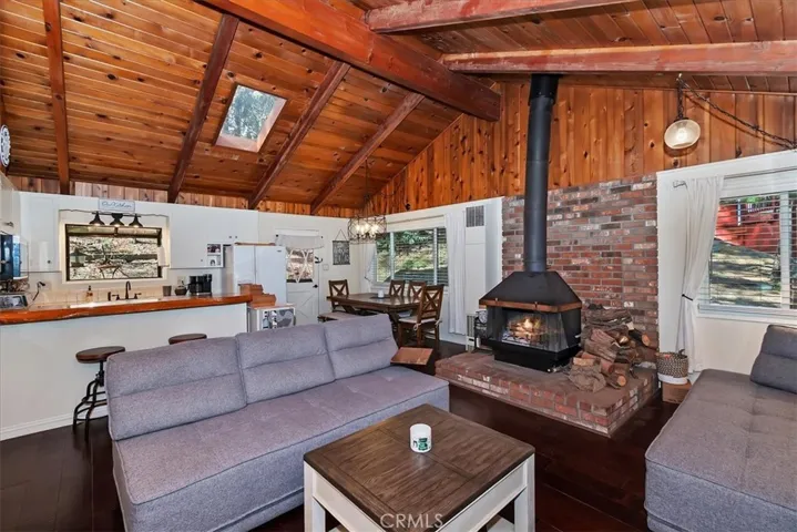 2452 Spring, Running Springs, California 92382