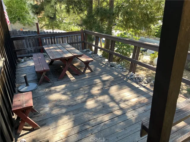 FRONT DECK