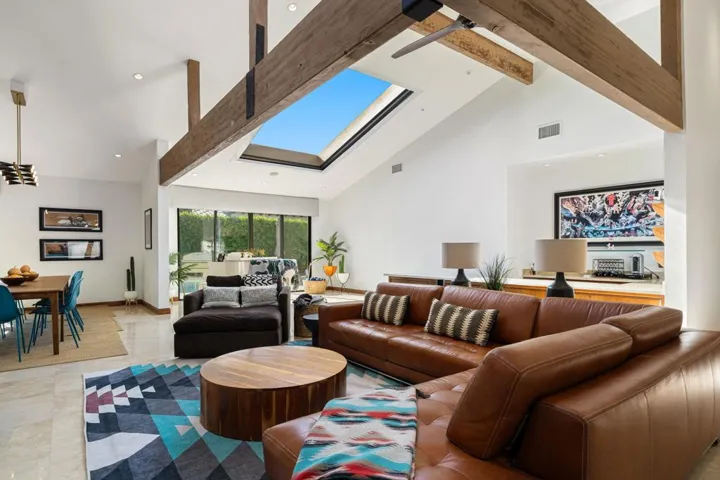 56-web-or-mls-TKApache_OPMG_0426_056